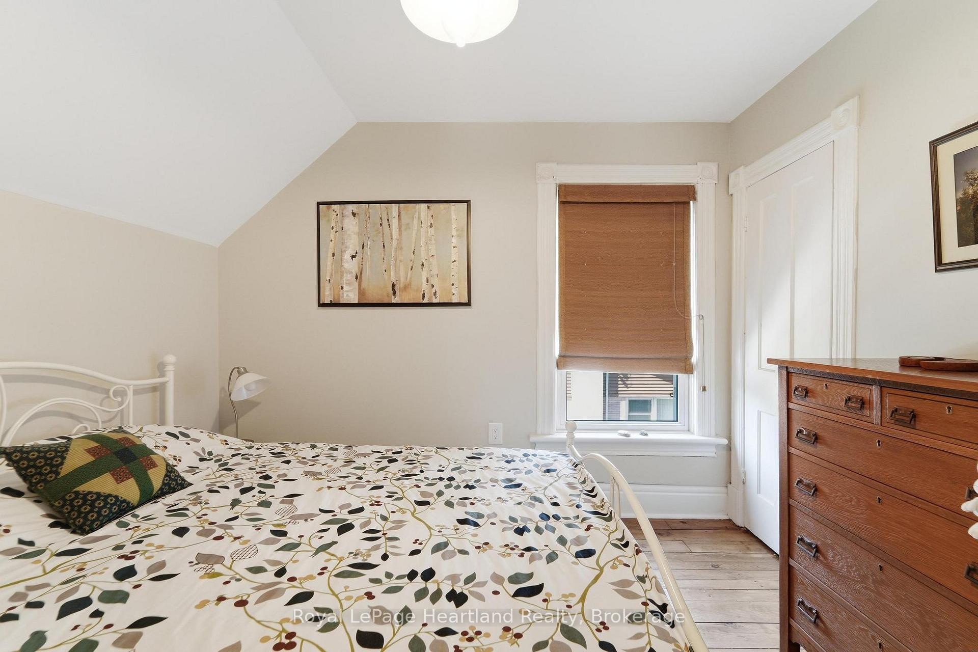 Photo 24 of 122 Nelson Street E, Goderich, Goderich (Town) — HOMEH