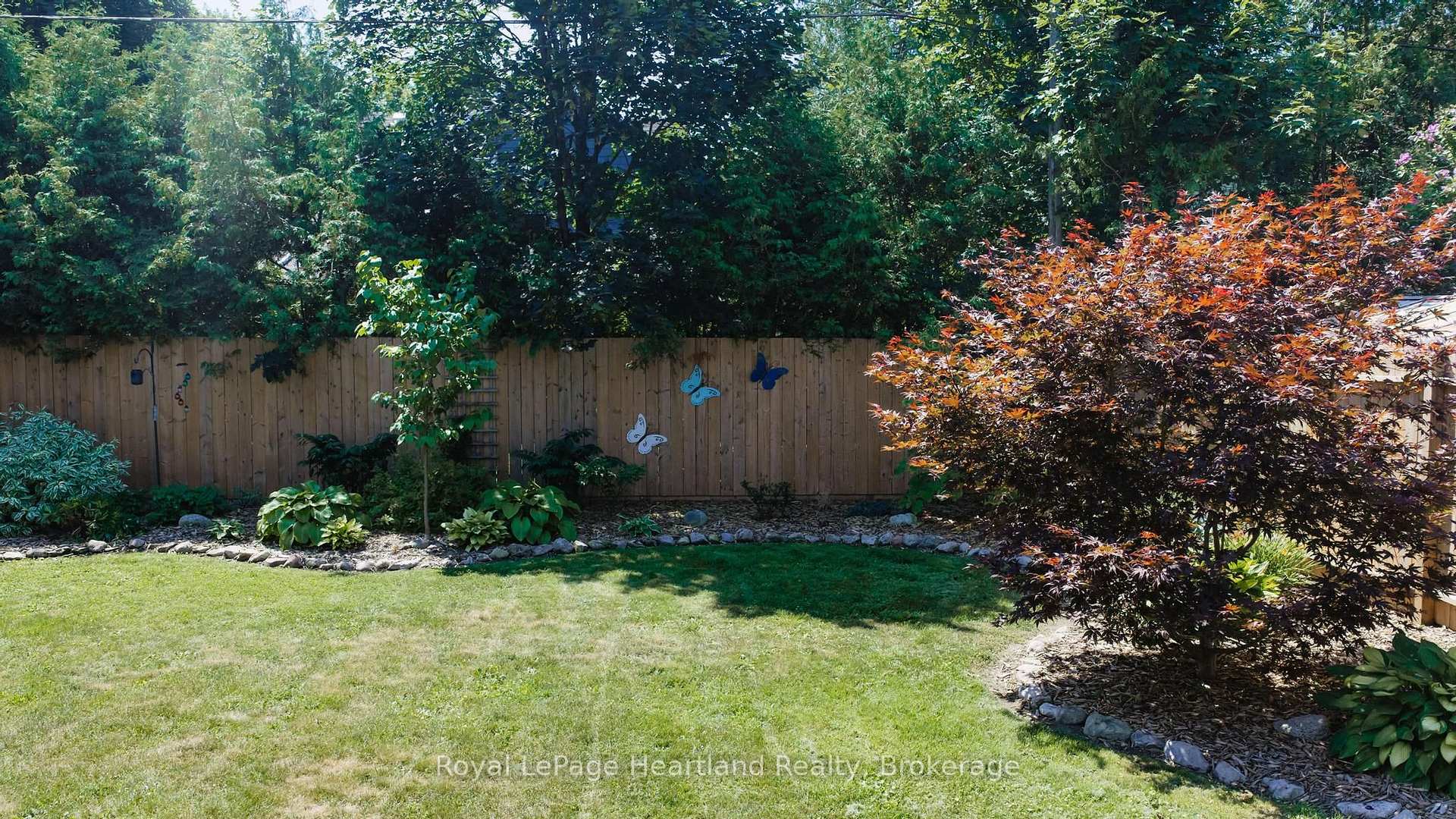 Photo 34 of 122 Nelson Street E, Goderich, Goderich (Town) — HOMEH