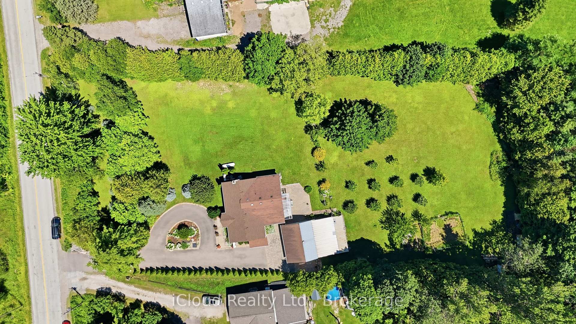 Photo 23 of 4014 Twenty Side Road, Milton, Rural Nassagaweya — HOMEH