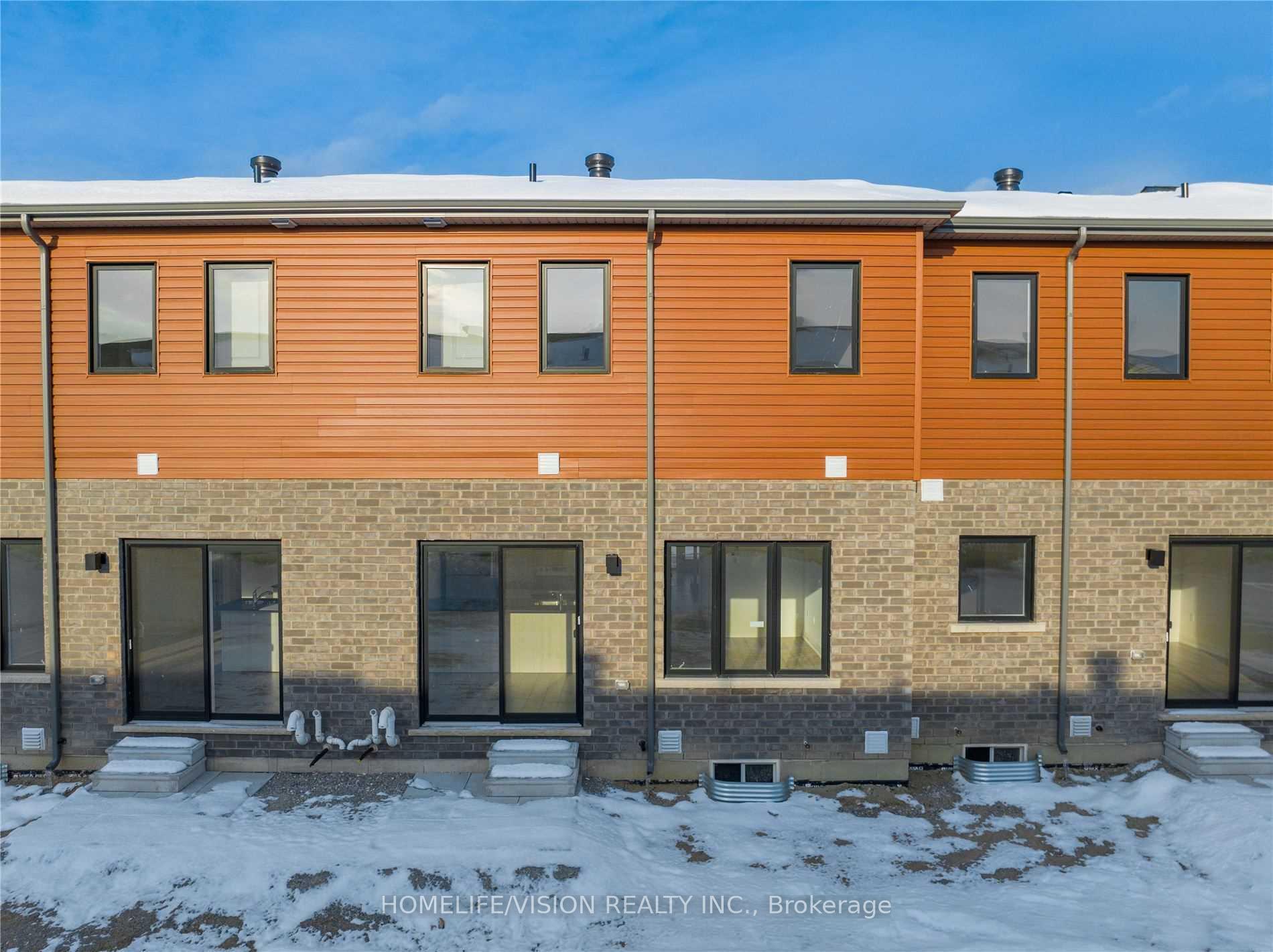 Photo 36 of 153 Gateland Drive, Barrie, Painswick South — HOMEH