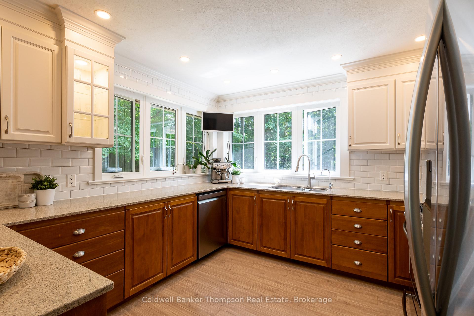 Photo 10 of 549 Greer Road, Huntsville, Stephenson — HOMEH