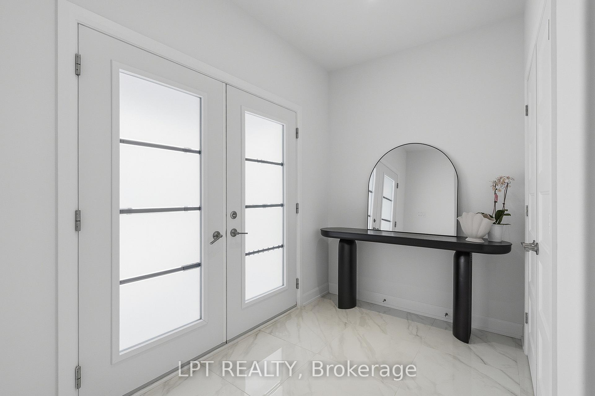 Photo 5 of 301 Moonlight Drive, Russell, Russell Twp — HOMEH