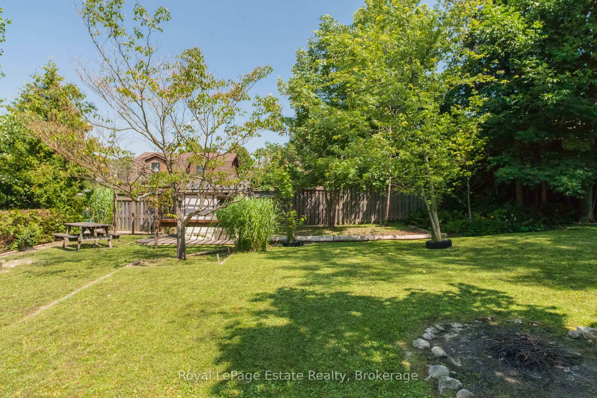 Photo 49 of 20 Cammidge Crescent, South Bruce Peninsula — HOMEH