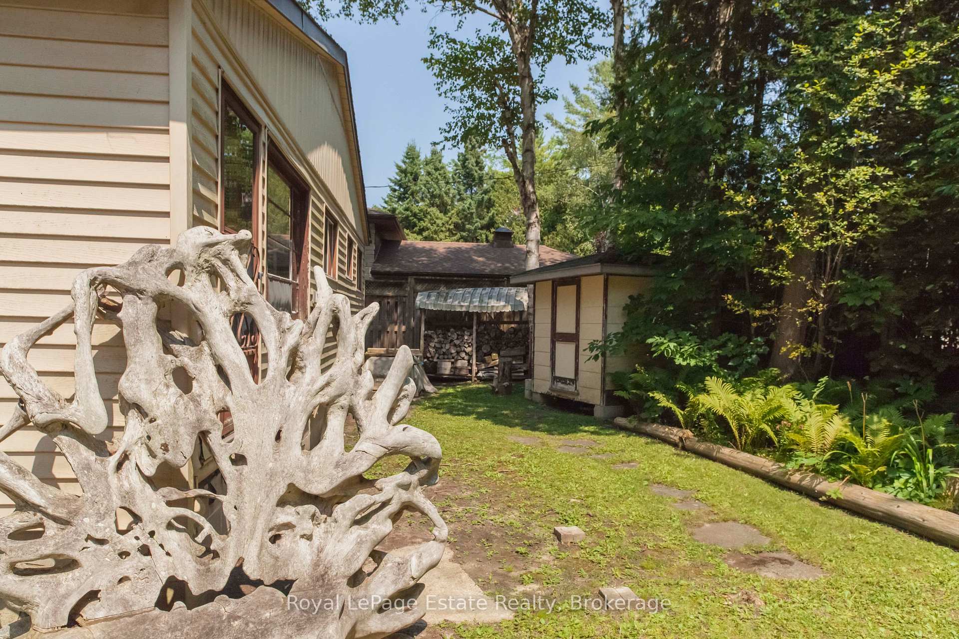 Photo 56 of 20 Cammidge Crescent, South Bruce Peninsula — HOMEH