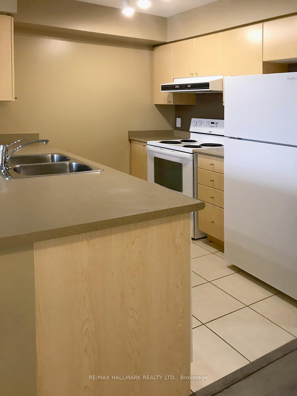 Photo 11 of Unit 207, 5191 Dundas Street W, Etobicoke, Islington-City Centre West — HOMEH