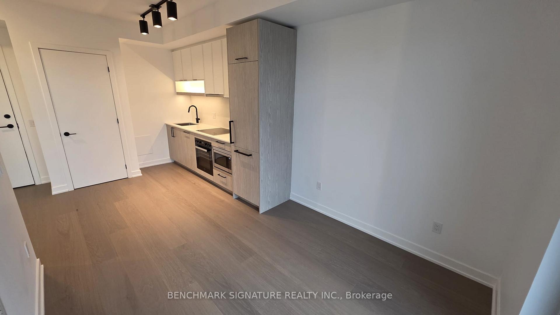 Photo 12 of Unit 1517, 89 Montclair Avenue, Toronto, Forest Hill South — HOMEH