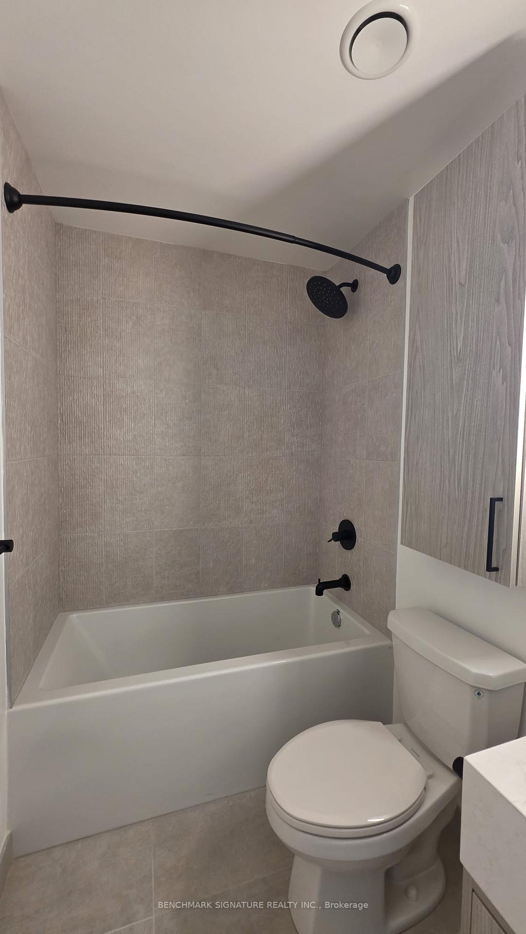 Photo 17 of Unit 1517, 89 Montclair Avenue, Toronto, Forest Hill South — HOMEH
