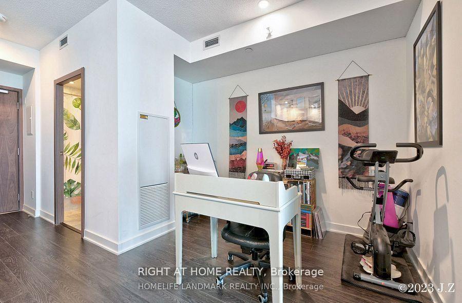 Photo 10 of Unit 3309, 19 Bathurst Street, Toronto, Waterfront Communities — HOMEH