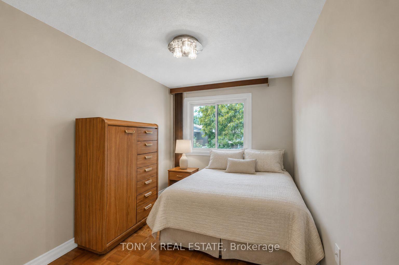 Photo 7 of Unit 21, 2035 Asta Drive, Mississauga, Cooksville — HOMEH