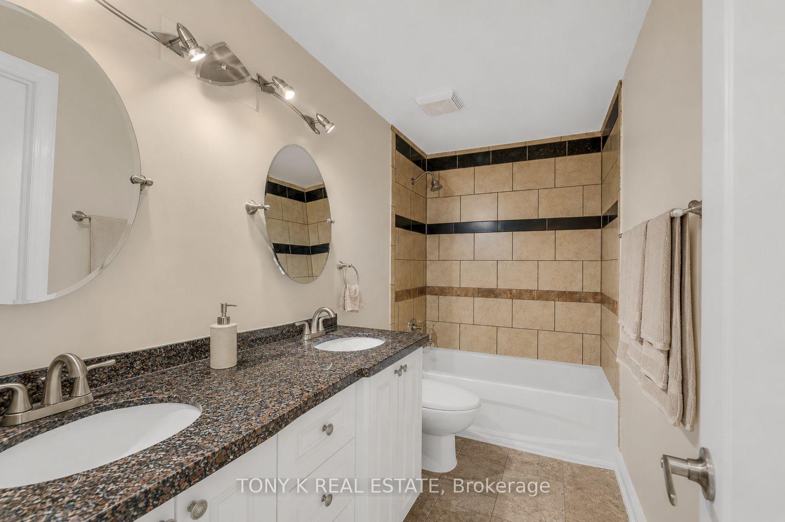Photo 8 of Unit 21, 2035 Asta Drive, Mississauga, Cooksville — HOMEH