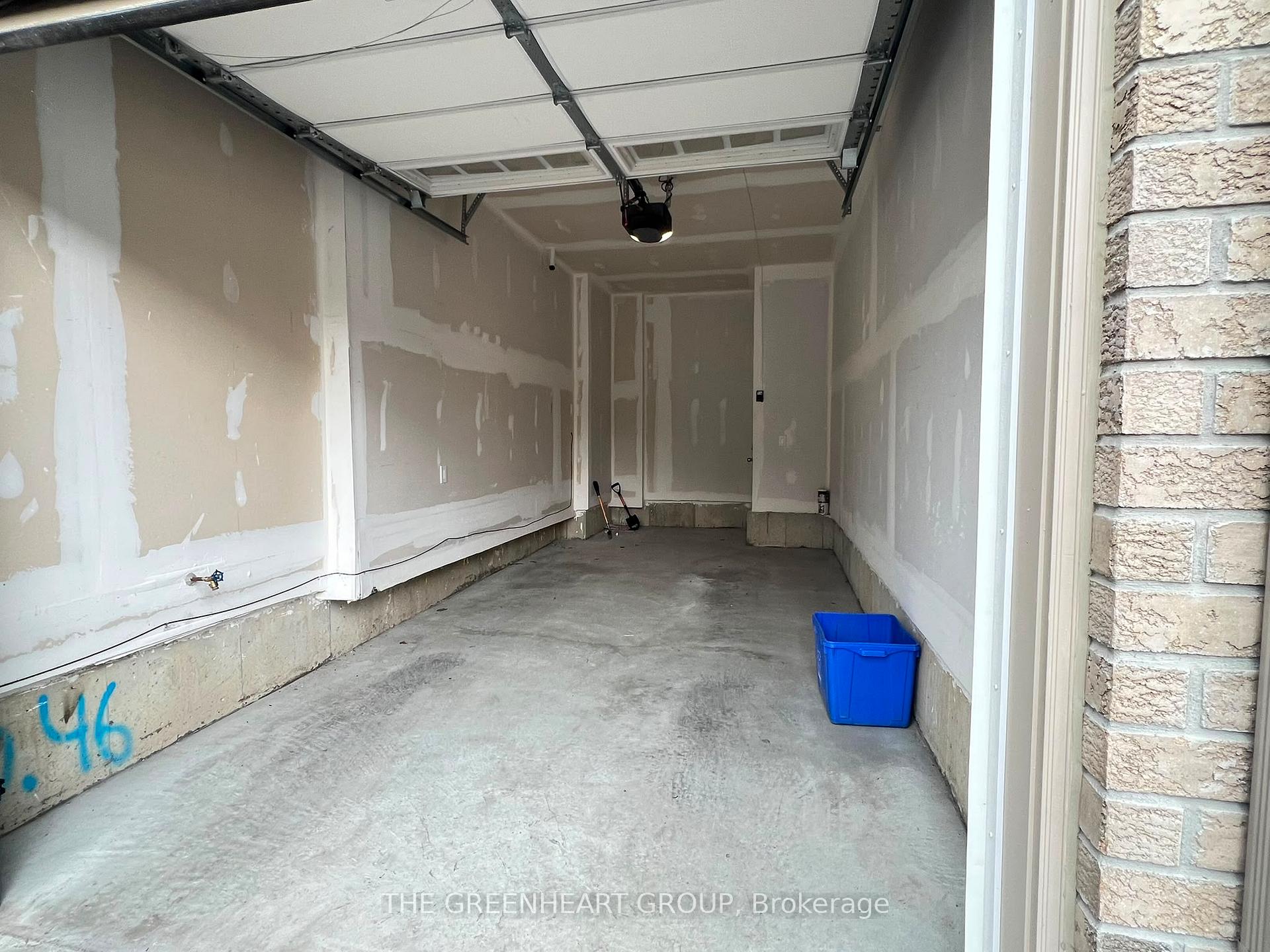 Photo 5 of 51 Dance Act Avenue, Oshawa, Windfields — HOMEH