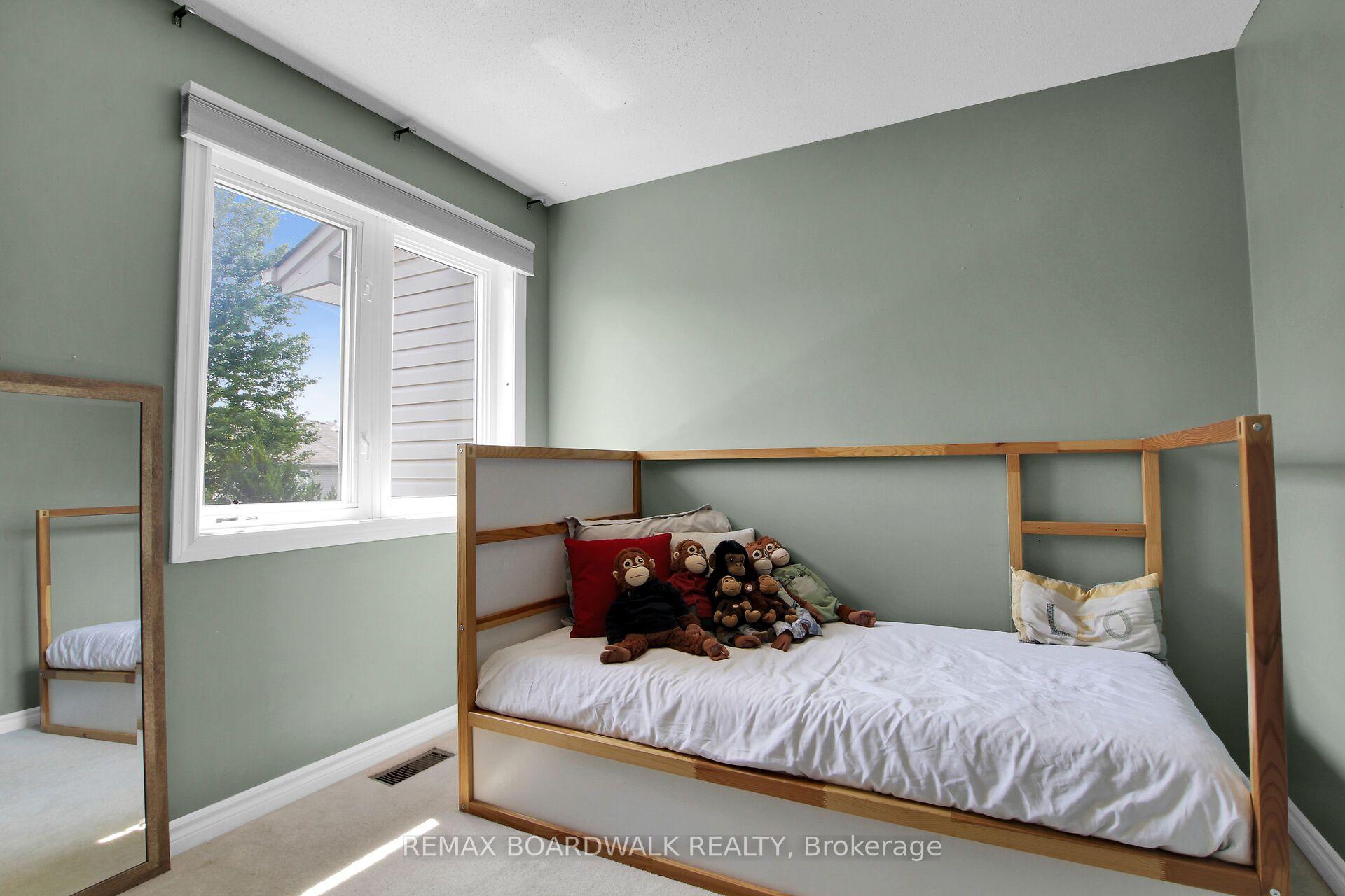 Photo 18 of 86 Saddlesmith Circle, Ottawa, Kanata - Emerald Meadows/Trailwest — HOMEH