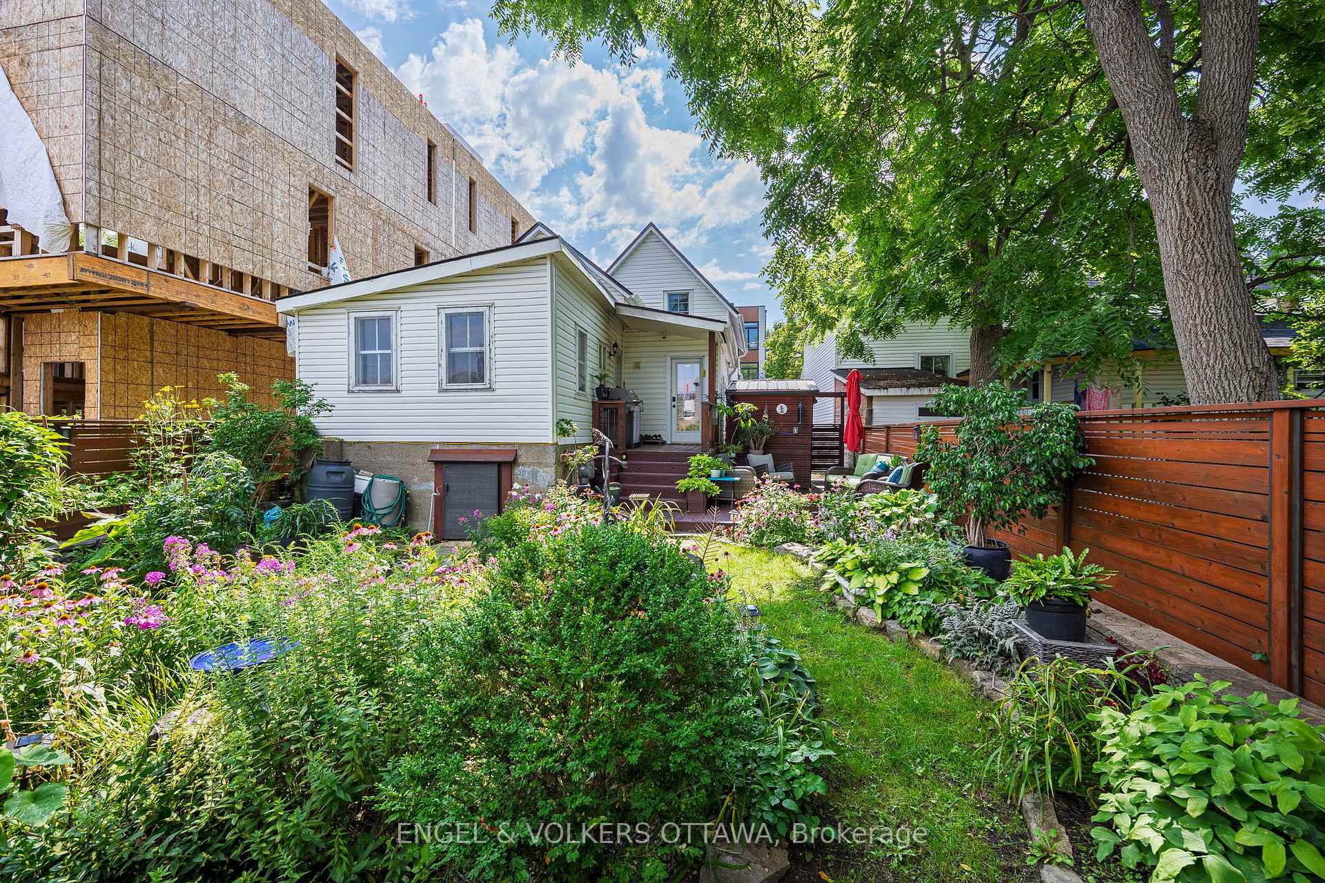 Photo 10 of 15 Lowrey Street, Ottawa, Hintonburg — HOMEH