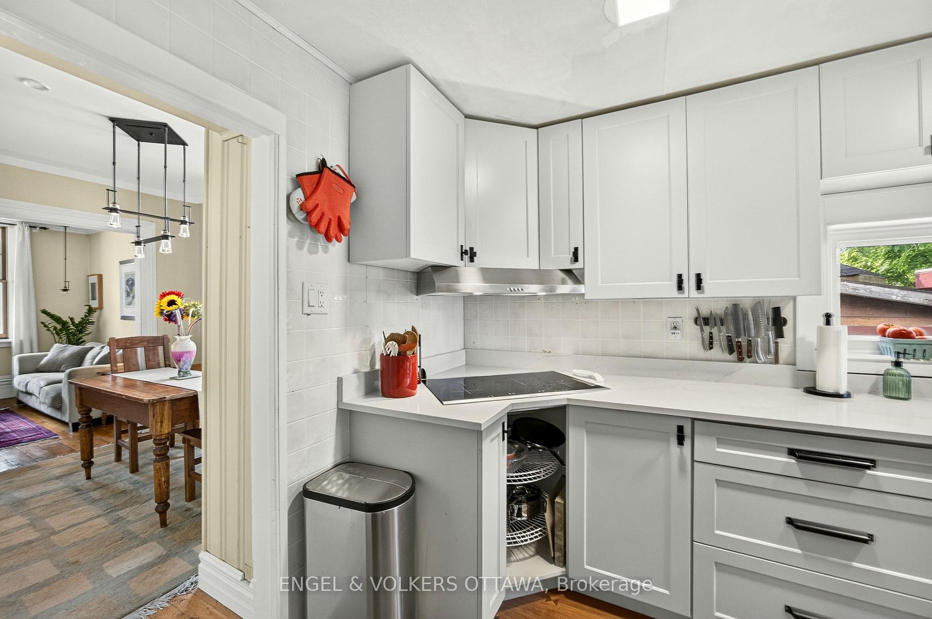 Photo 24 of 15 Lowrey Street, Ottawa, Hintonburg — HOMEH