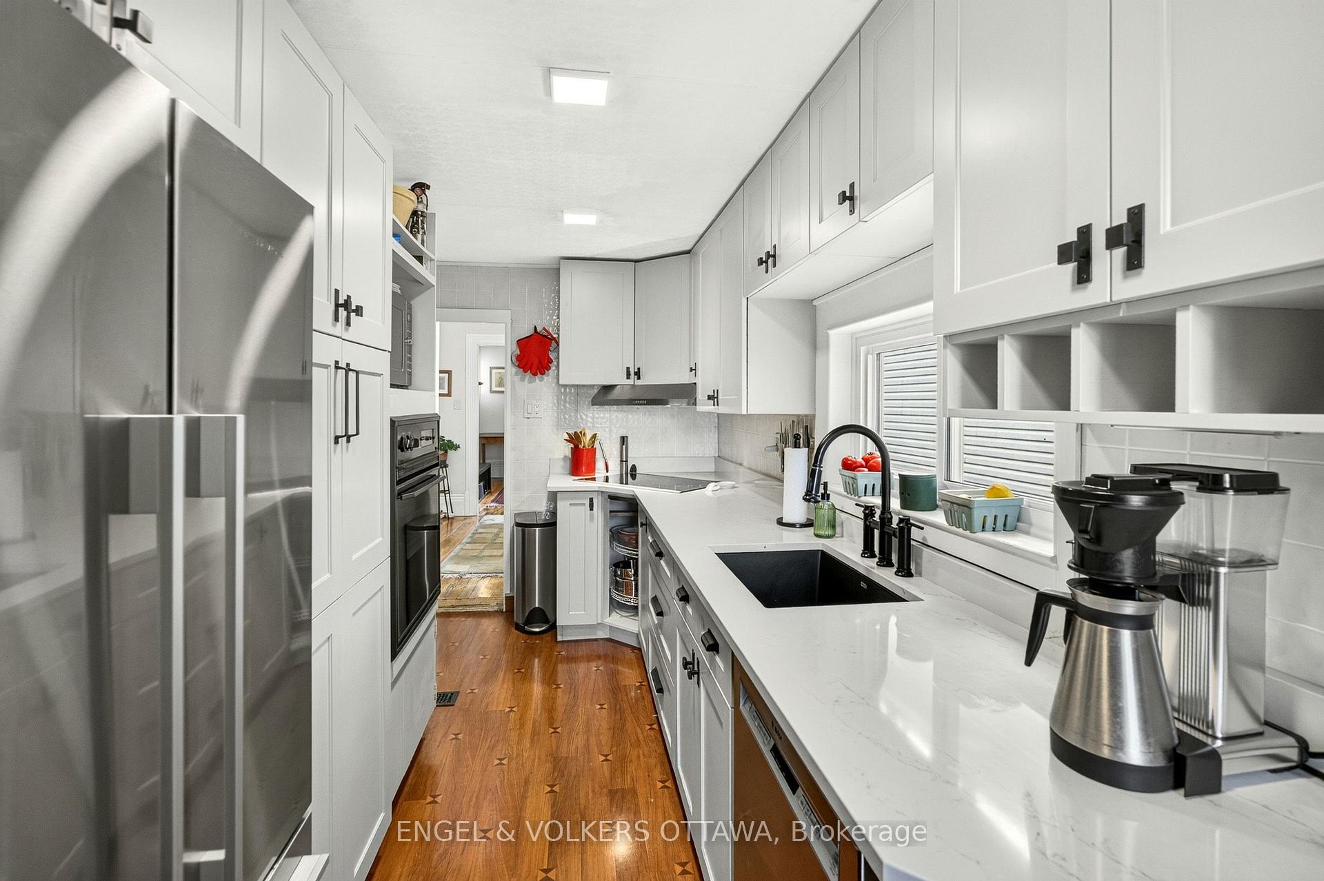 Photo 27 of 15 Lowrey Street, Ottawa, Hintonburg — HOMEH