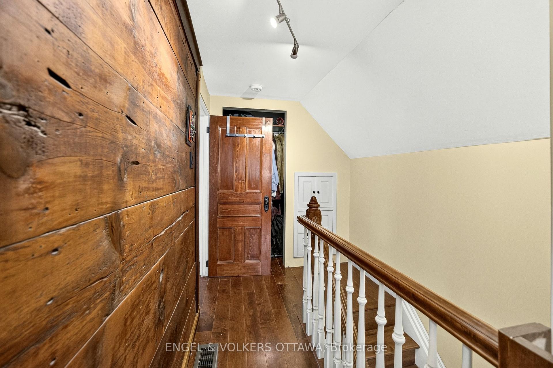 Photo 33 of 15 Lowrey Street, Ottawa, Hintonburg — HOMEH
