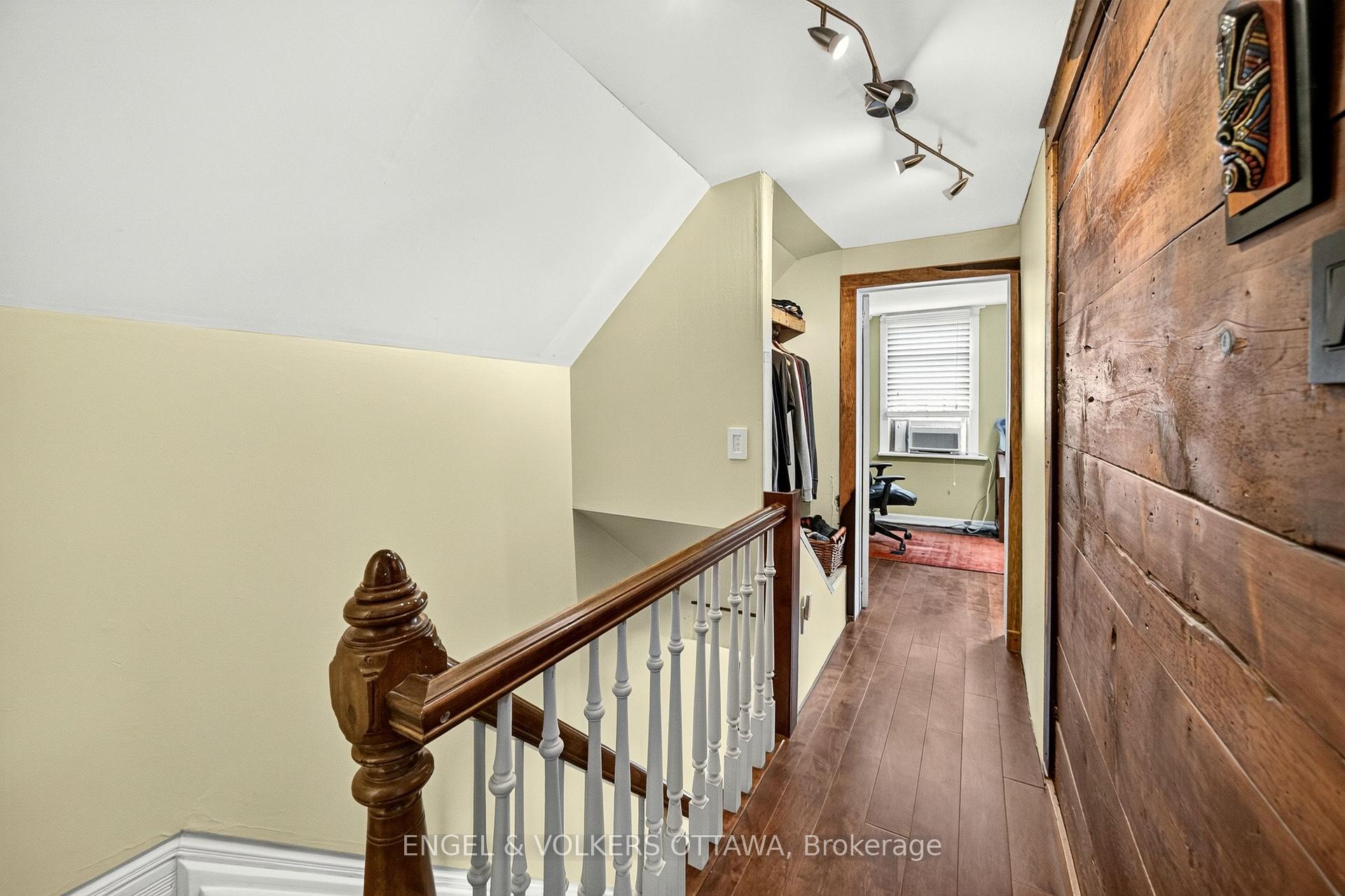 Photo 35 of 15 Lowrey Street, Ottawa, Hintonburg — HOMEH
