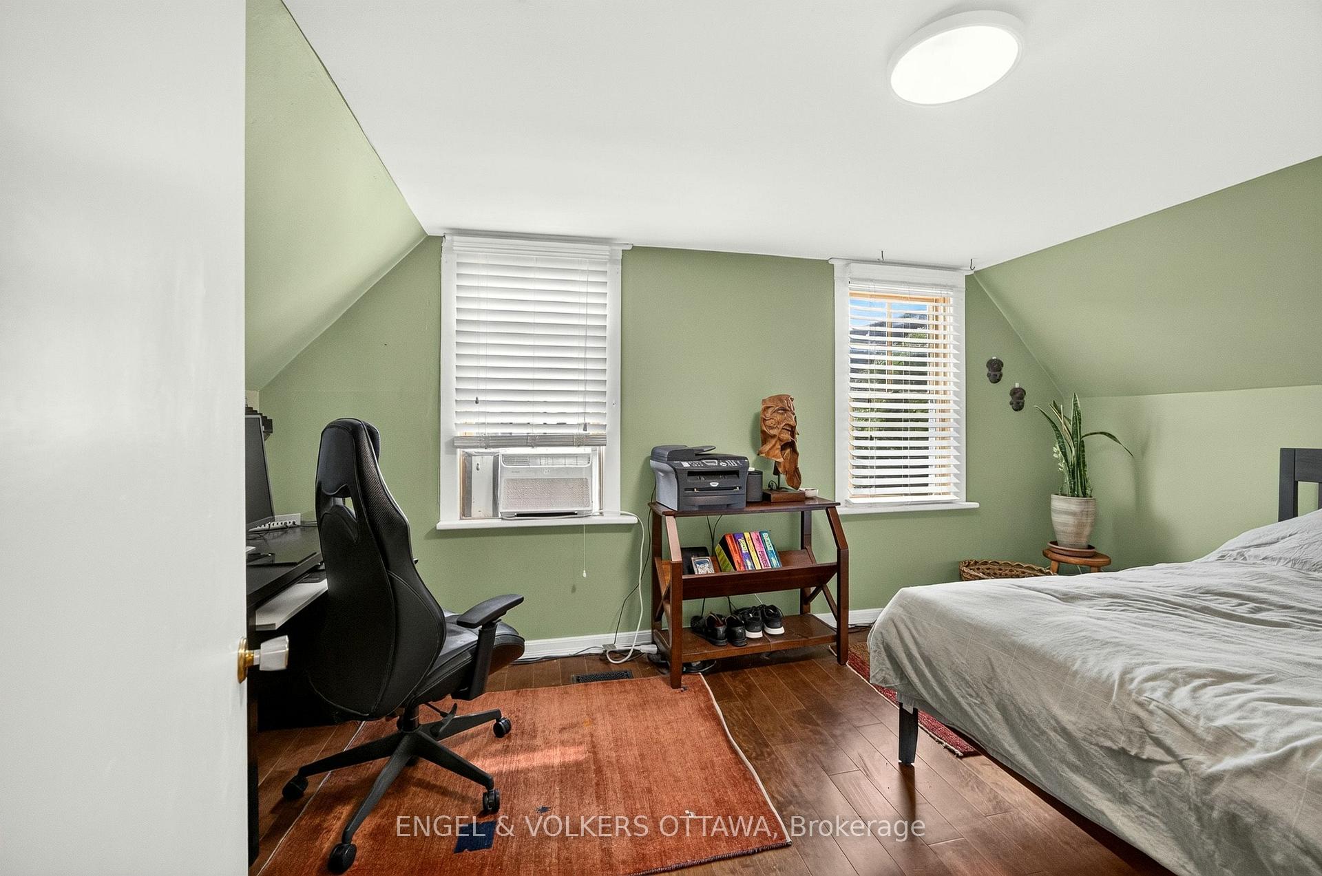 Photo 36 of 15 Lowrey Street, Ottawa, Hintonburg — HOMEH