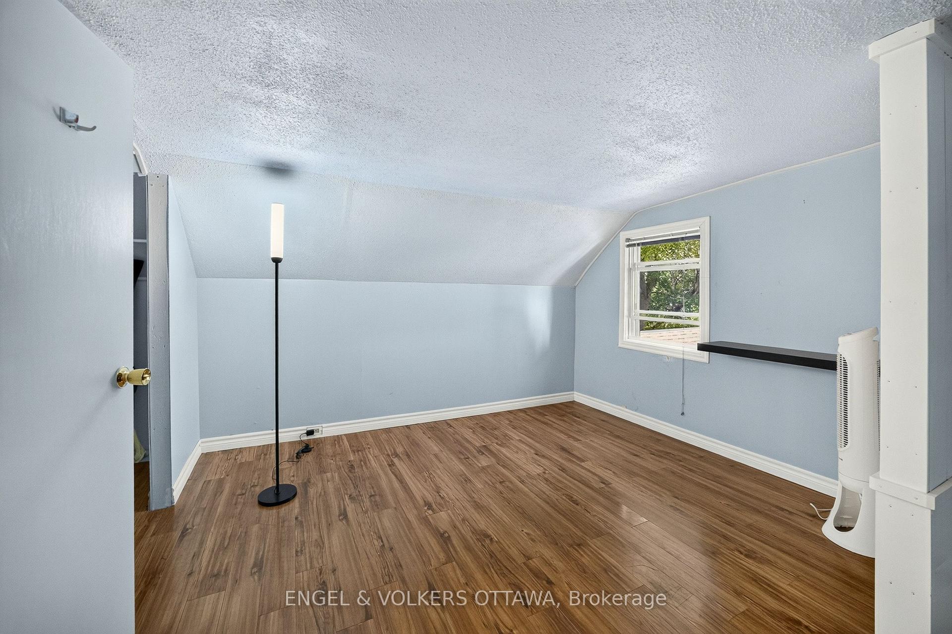 Photo 46 of 15 Lowrey Street, Ottawa, Hintonburg — HOMEH