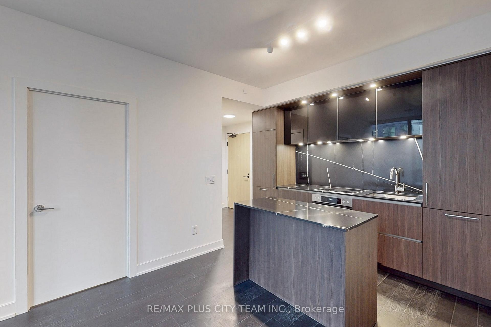 Photo 14 of Unit 1613, 35 Mercer Street, Toronto, Waterfront Communities — HOMEH