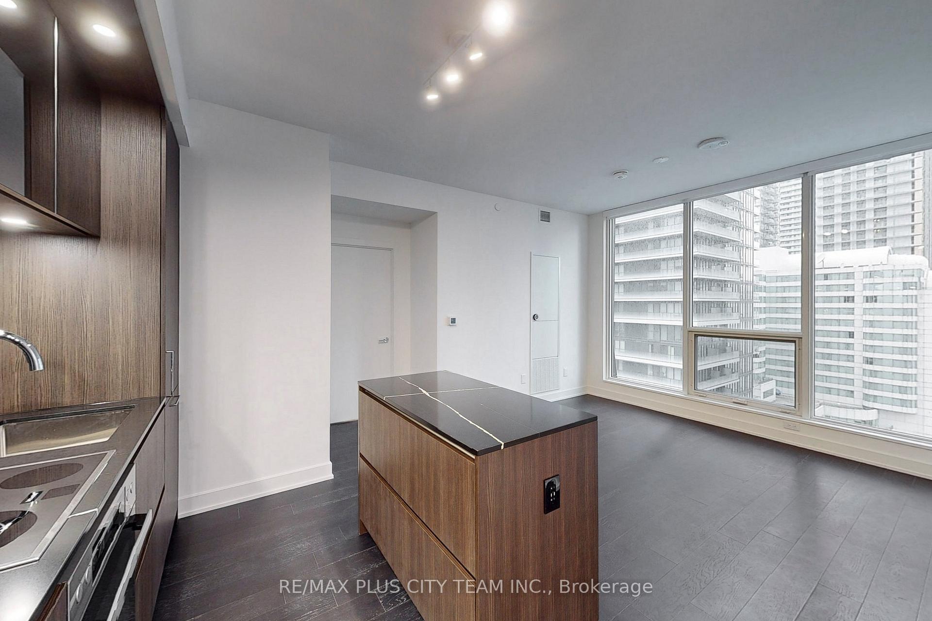 Photo 18 of Unit 1613, 35 Mercer Street, Toronto, Waterfront Communities — HOMEH