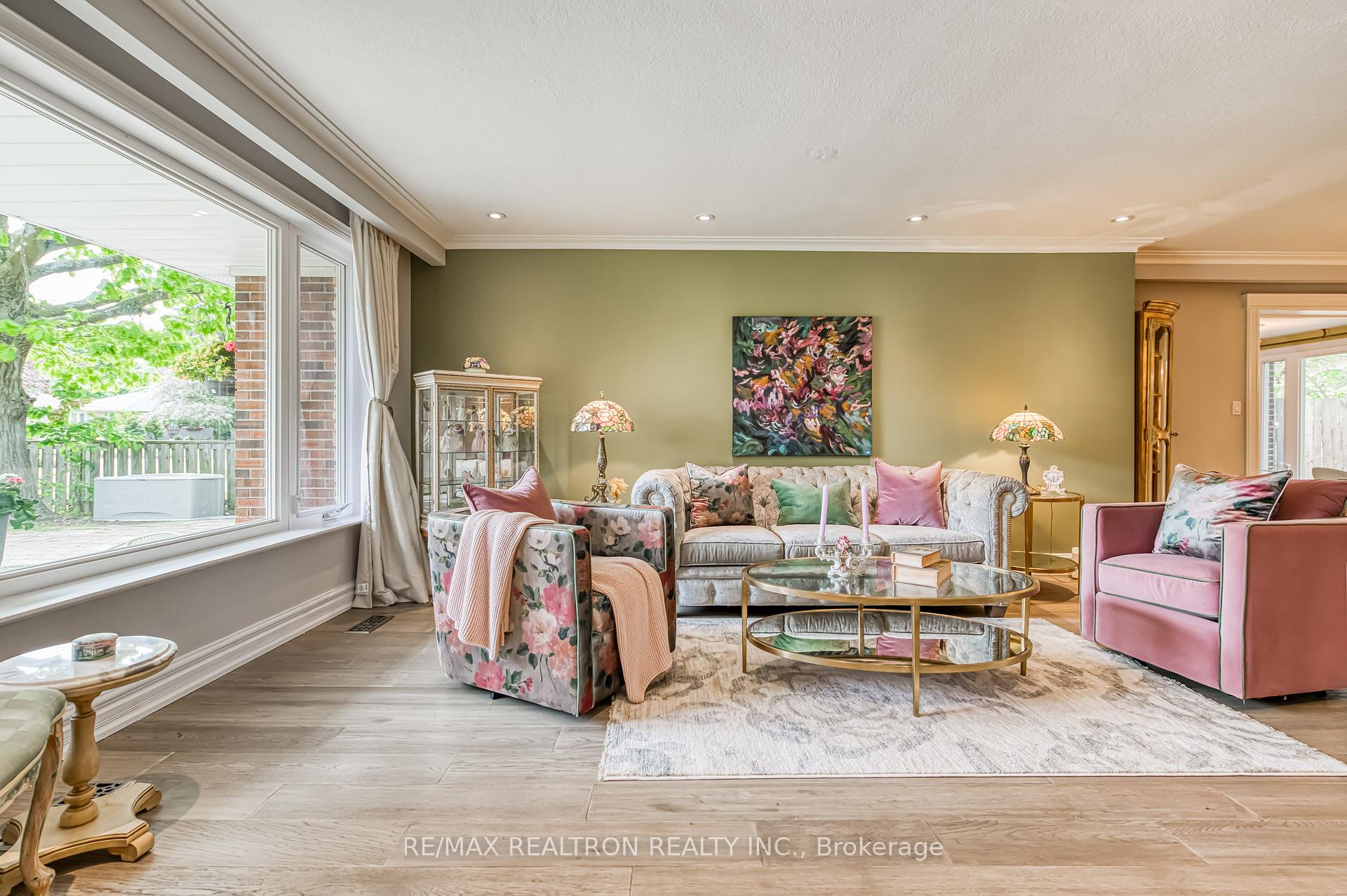 Photo 22 of 15 Lincoln Green Drive, Markham, Bullock — HOMEH
