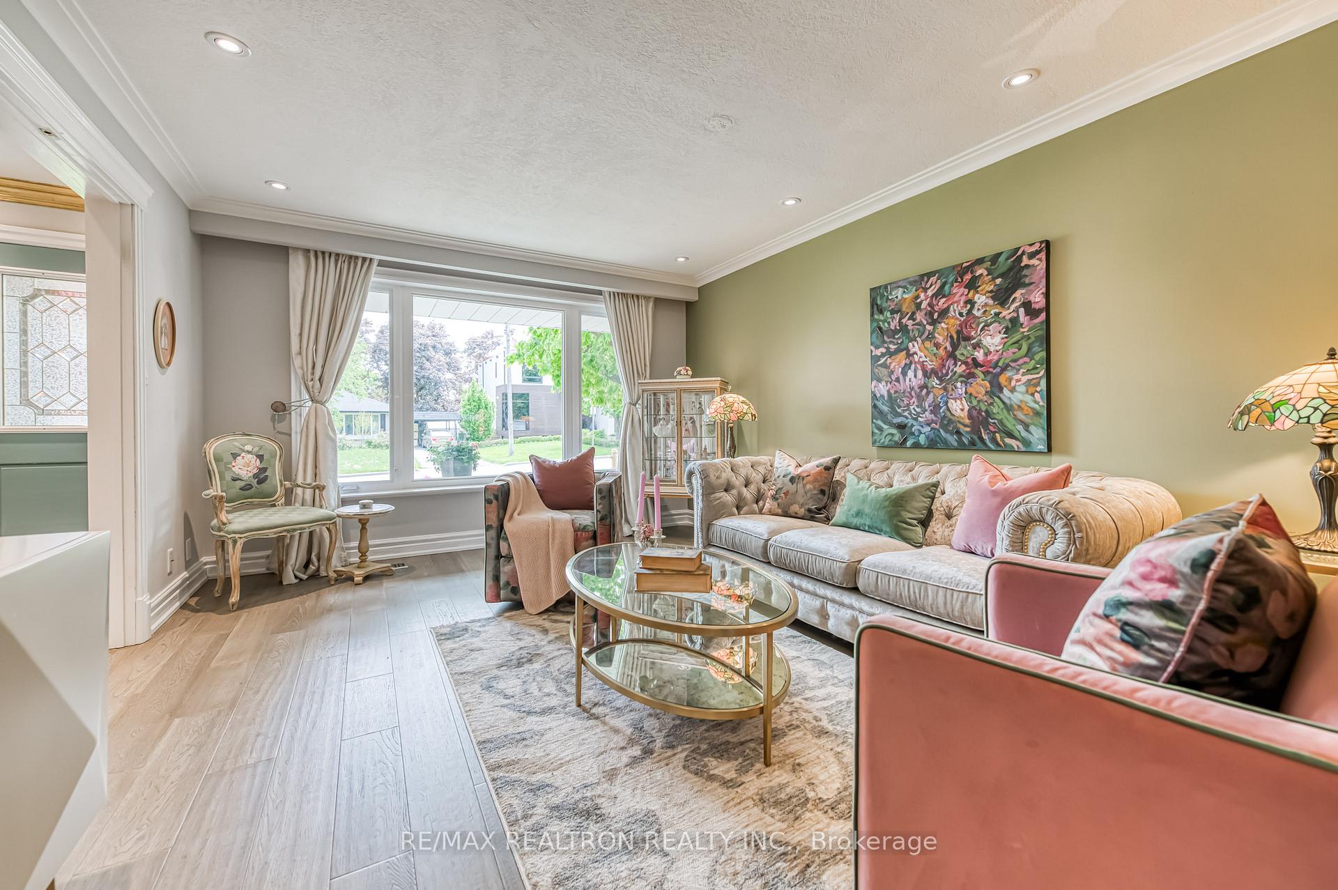 Photo 24 of 15 Lincoln Green Drive, Markham, Bullock — HOMEH