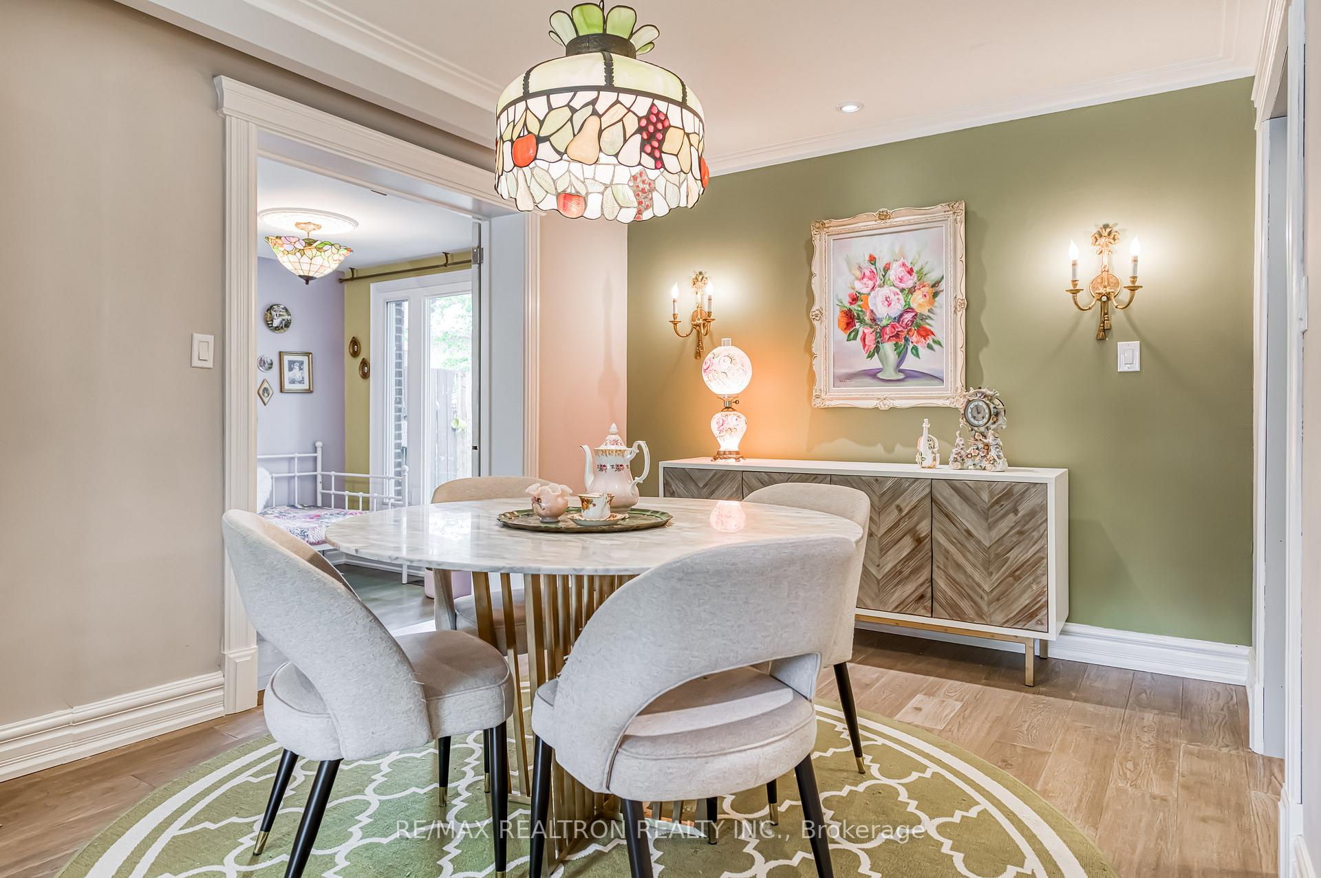 Photo 25 of 15 Lincoln Green Drive, Markham, Bullock — HOMEH