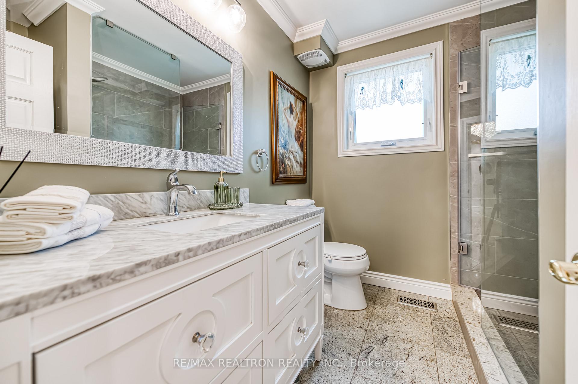 Photo 40 of 15 Lincoln Green Drive, Markham, Bullock — HOMEH