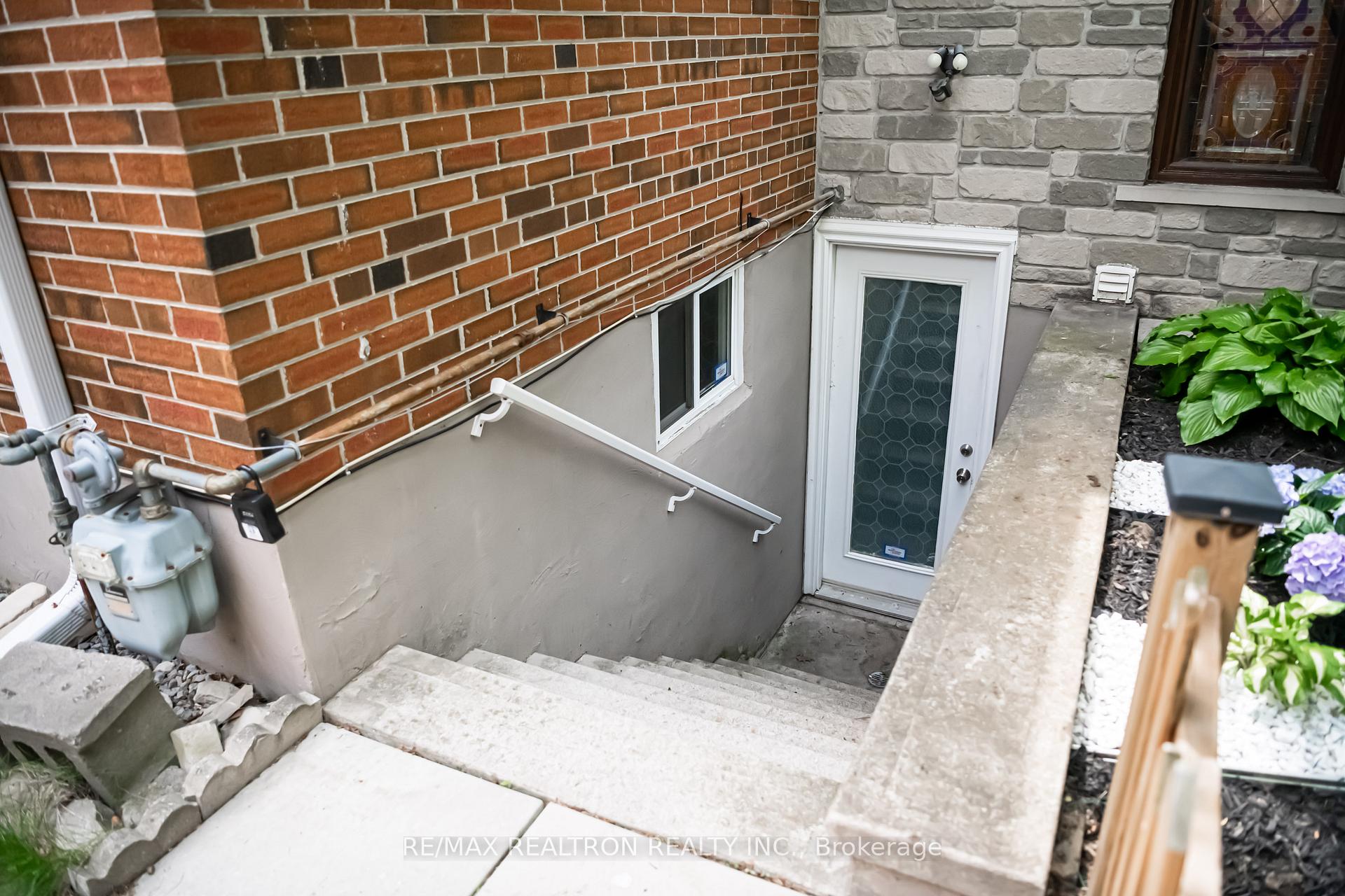 Photo 48 of 15 Lincoln Green Drive, Markham, Bullock — HOMEH