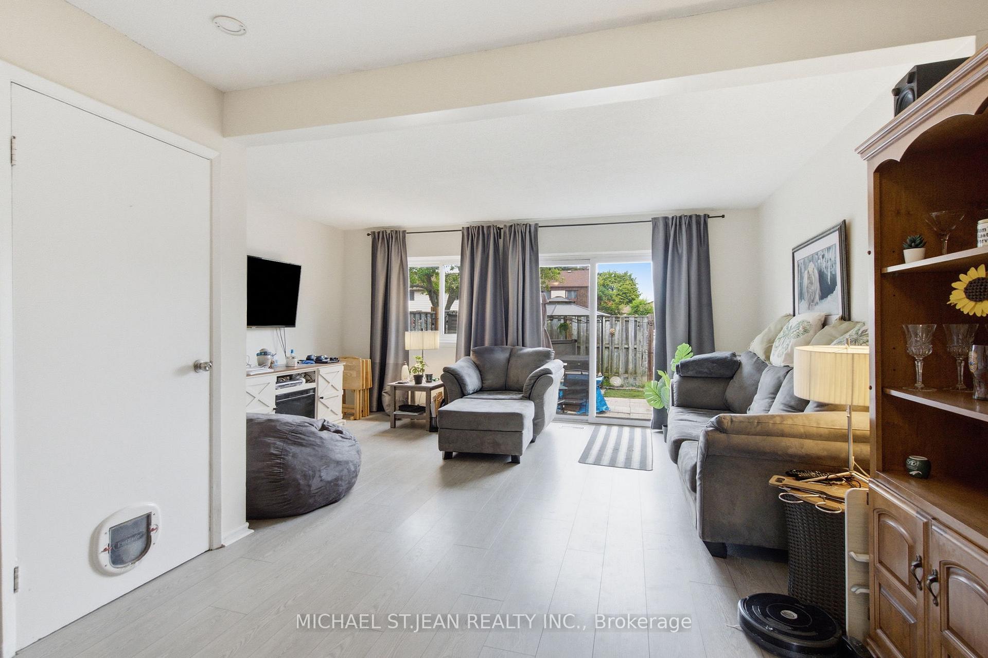 Photo 6 of Unit 94, 20 Glenvale Drive, Hamilton, Gilkson — HOMEH