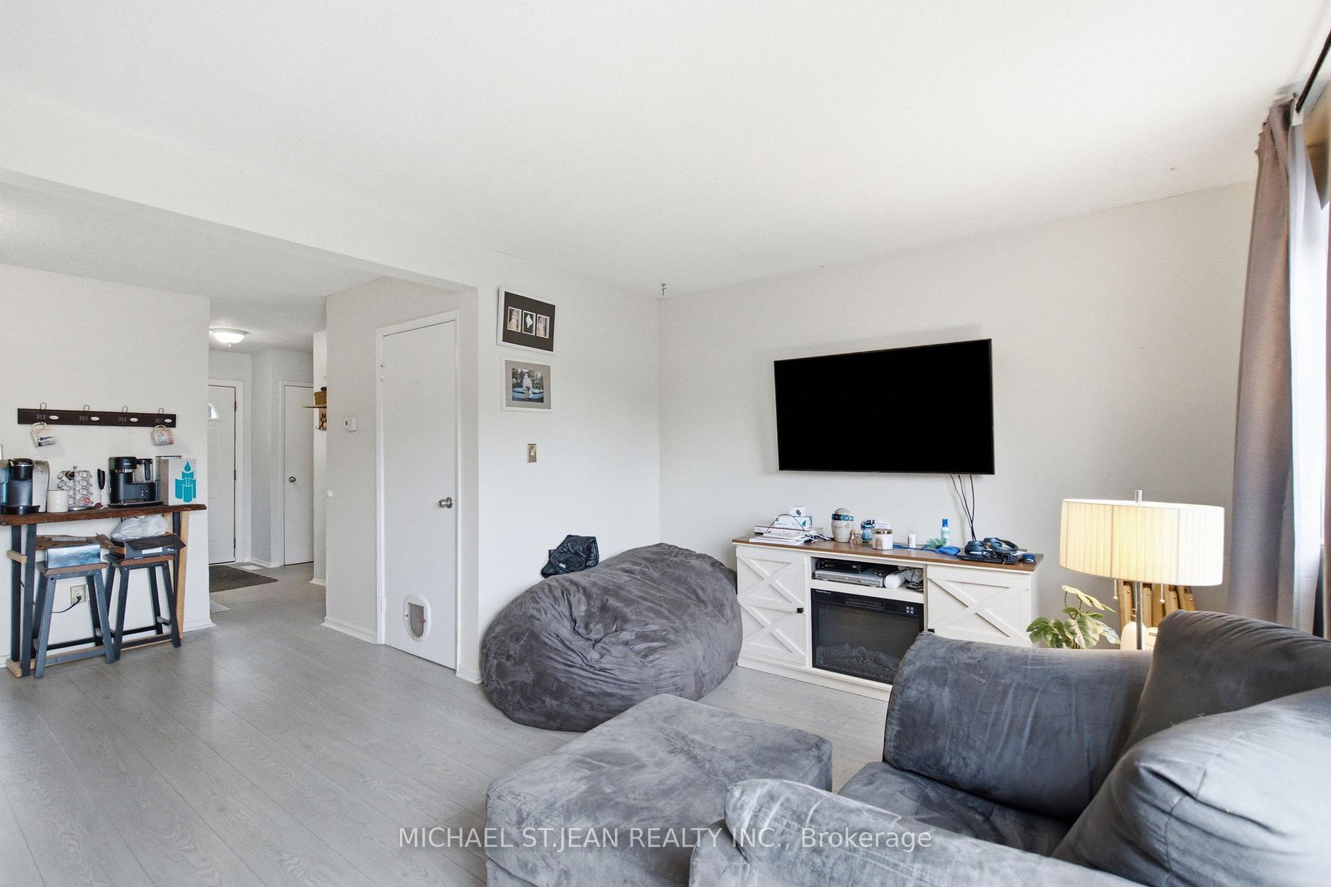 Photo 8 of Unit 94, 20 Glenvale Drive, Hamilton, Gilkson — HOMEH