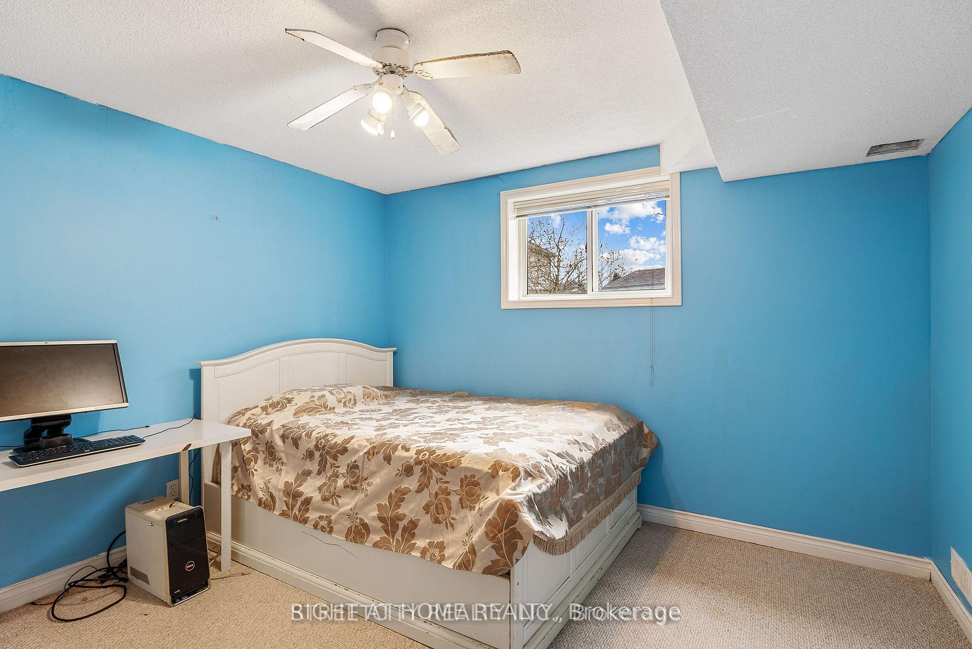 Photo 24 of 126 Meadowridge Road, London, North M — HOMEH