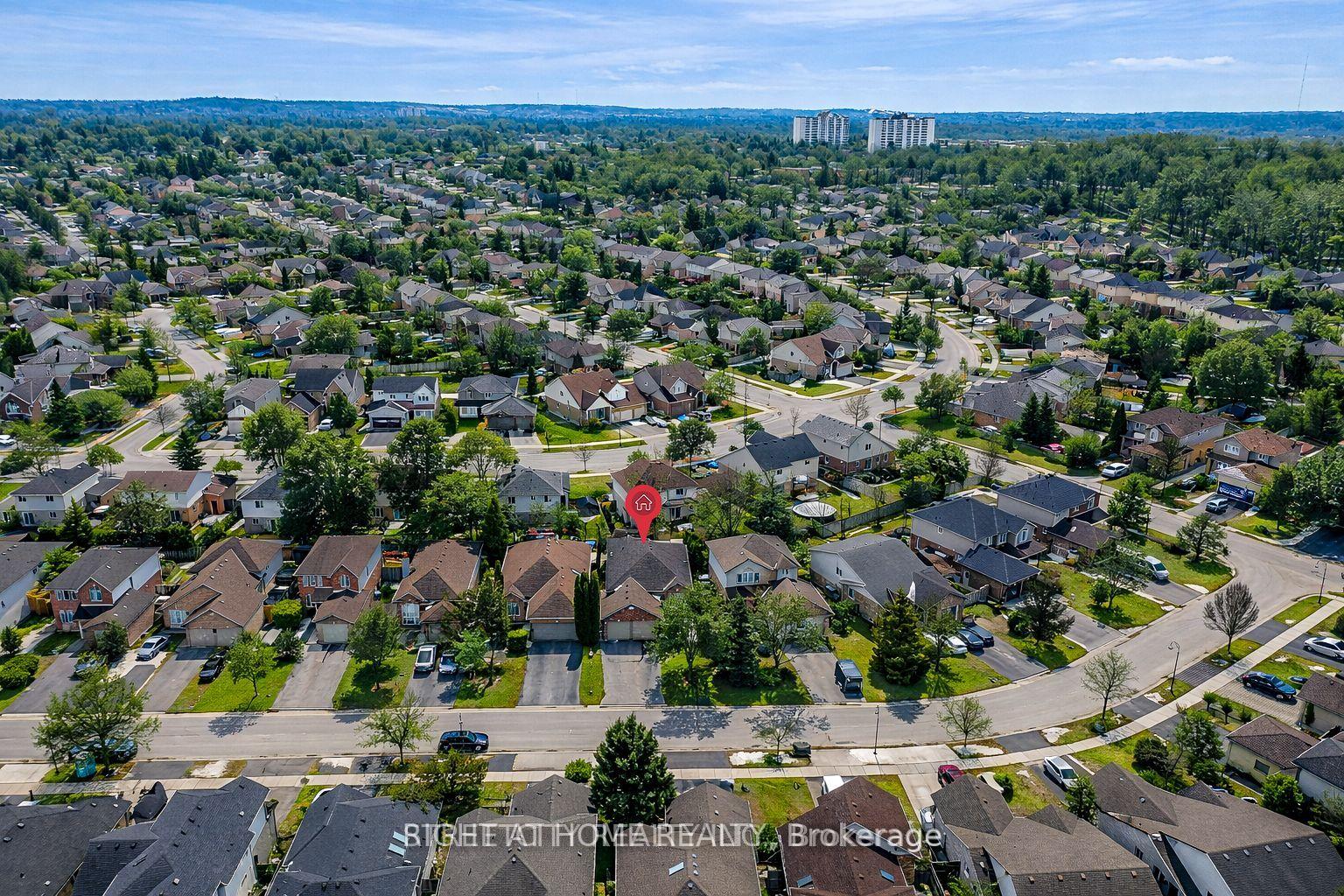 Photo 29 of 126 Meadowridge Road, London, North M — HOMEH