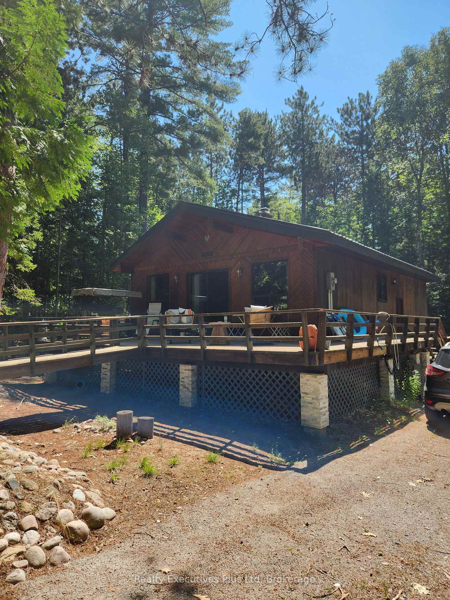 Photo 1 of 2 Zelia Court, Tiny, Rural Tiny — HOMEH