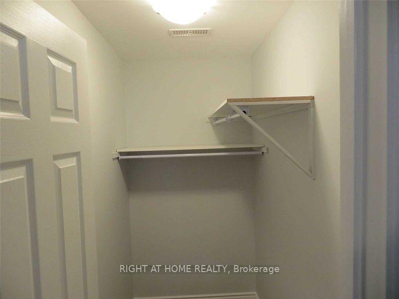 Photo 25 of Unit 2, 84 Rising Hill Ridge, Brampton, Bram West — HOMEH