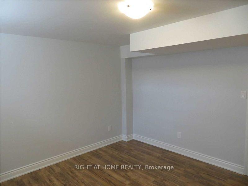 Photo 26 of Unit 2, 84 Rising Hill Ridge, Brampton, Bram West — HOMEH