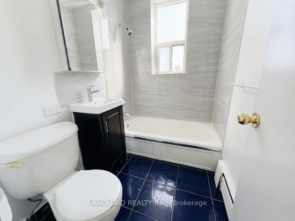 Photo 21 of Unit 31, 140 Springhurst Avenue, Toronto, South Parkdale — HOMEH