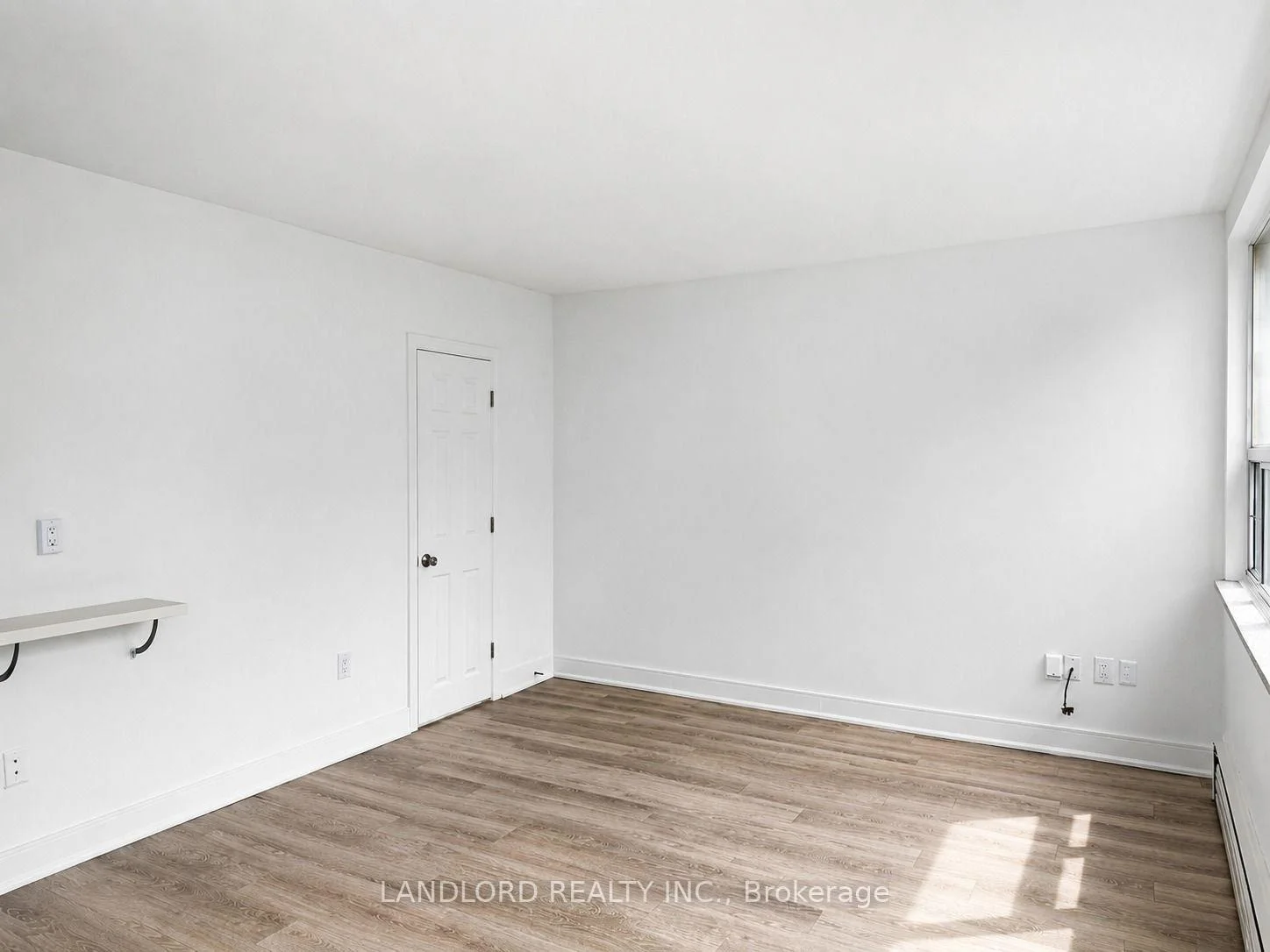 Photo 8 of Unit 31, 140 Springhurst Avenue, Toronto, South Parkdale — HOMEH