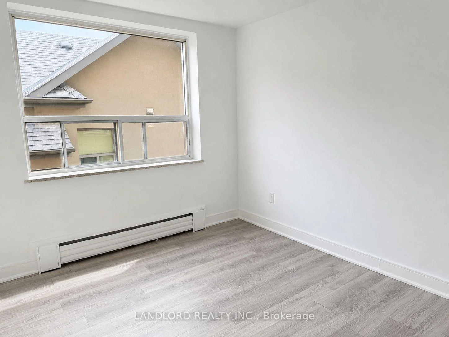 Photo 34 of Unit 31, 140 Springhurst Avenue, Toronto, South Parkdale — HOMEH