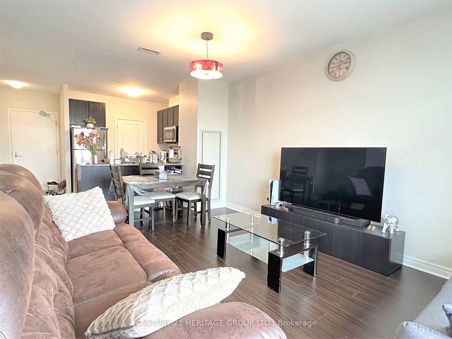 Photo 10 of Unit 32, 7325 Markham Street, Markham, Cedarwood — HOMEH
