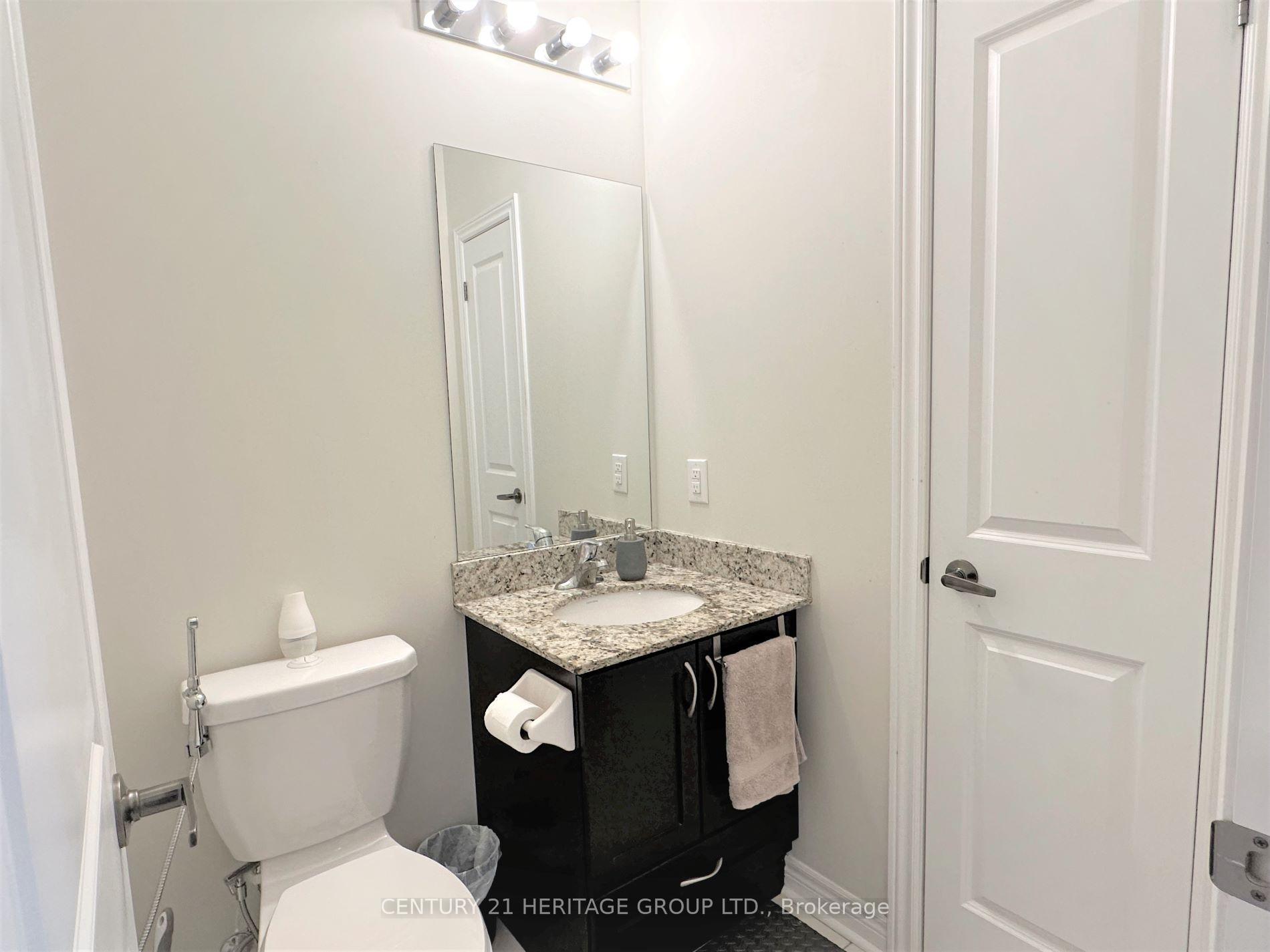 Photo 16 of Unit 32, 7325 Markham Street, Markham, Cedarwood — HOMEH