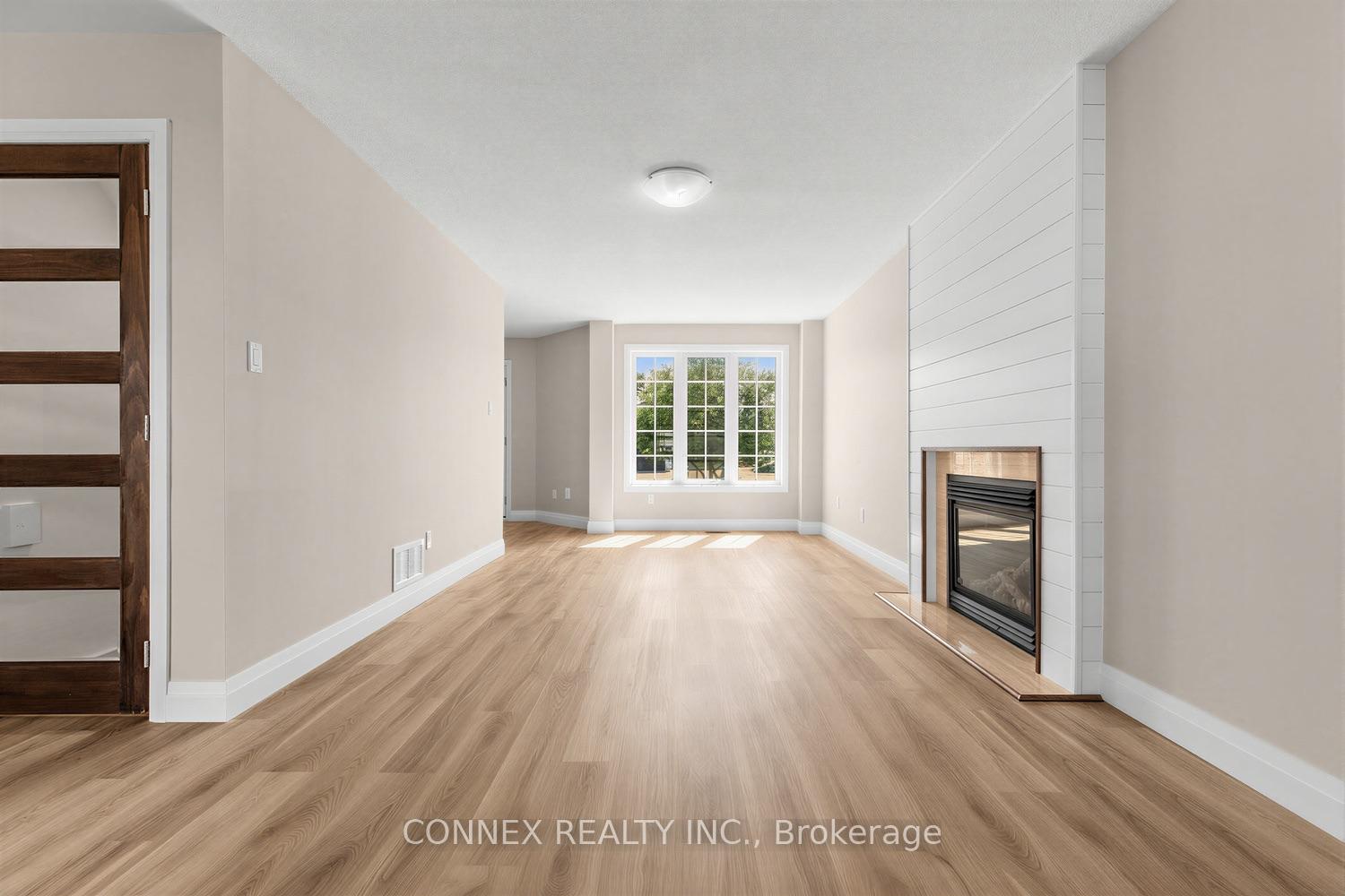 Photo 23 of 16 Mcavoy Drive, Barrie, Edgehill Drive — HOMEH