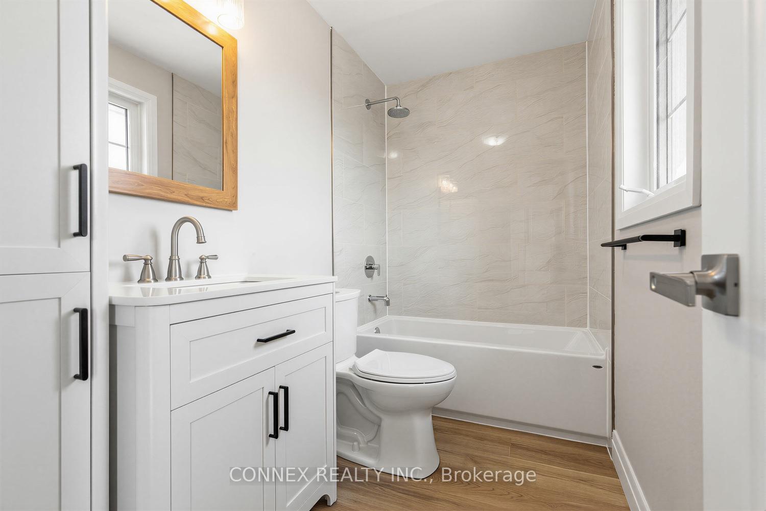 Photo 32 of 16 Mcavoy Drive, Barrie, Edgehill Drive — HOMEH