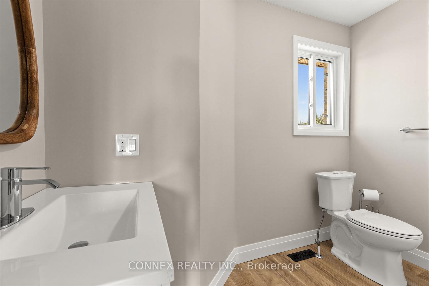 Photo 37 of 16 Mcavoy Drive, Barrie, Edgehill Drive — HOMEH
