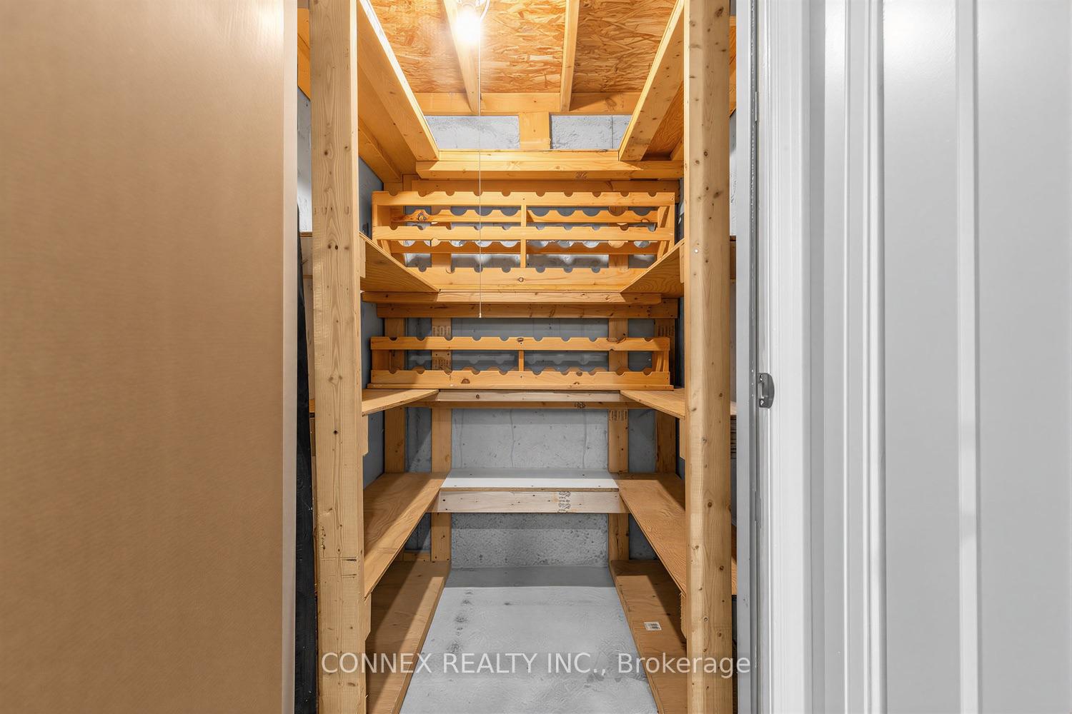 Photo 39 of 16 Mcavoy Drive, Barrie, Edgehill Drive — HOMEH