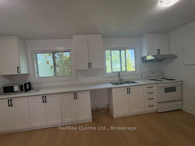 Photo 8 of Unit 6, 174 Queen Street, Quinte West, Trenton Ward — HOMEH