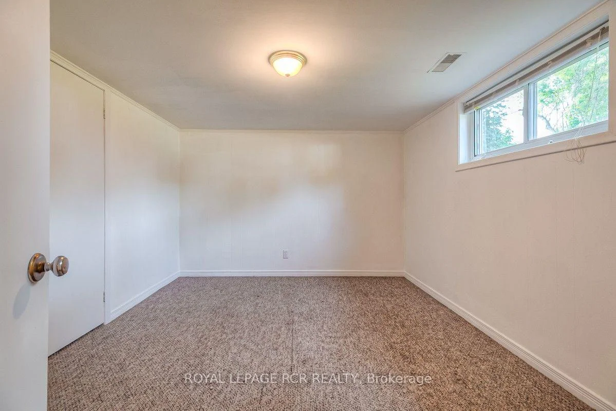 Photo 21 of 11 Jacksons Point Avenue, Georgina, Sutton & Jackson's Point — HOMEH