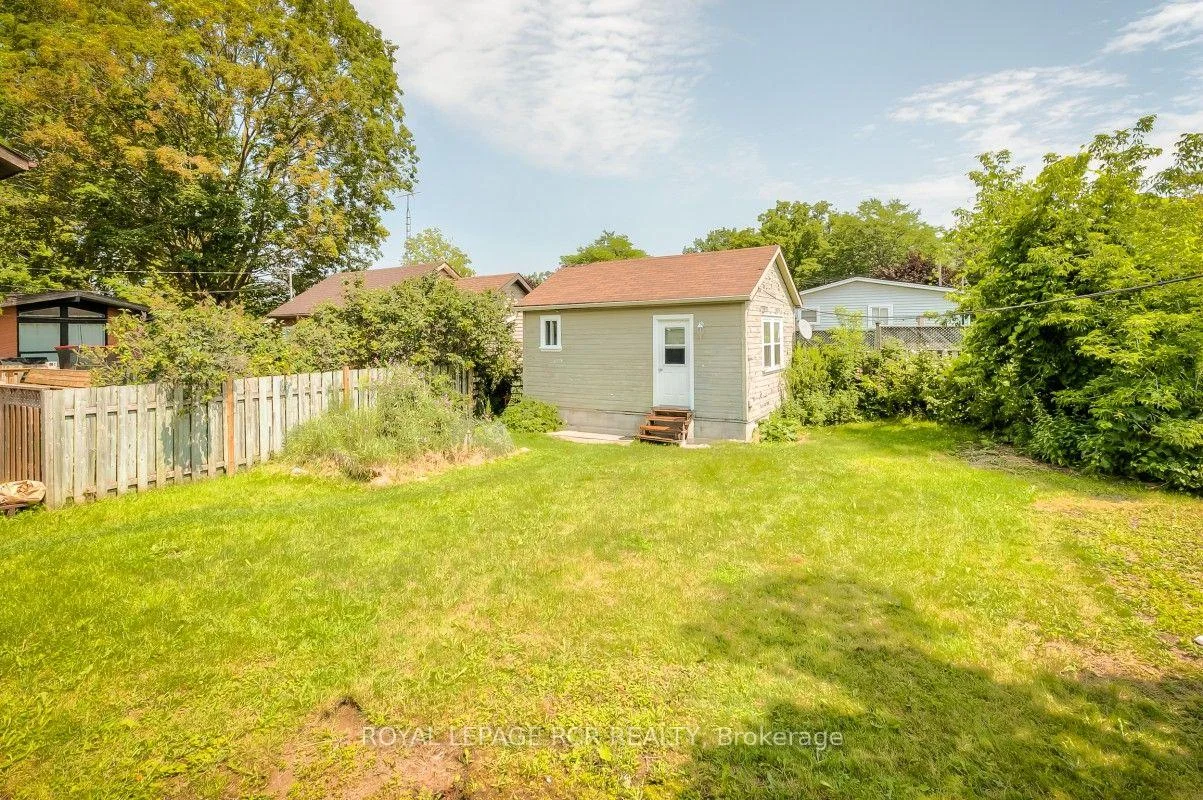 Photo 26 of 11 Jacksons Point Avenue, Georgina, Sutton & Jackson's Point — HOMEH