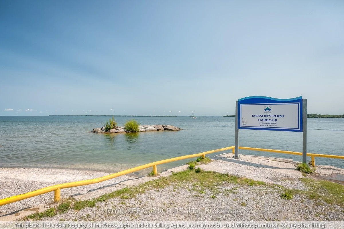 Photo 35 of 11 Jacksons Point Avenue, Georgina, Sutton & Jackson's Point — HOMEH
